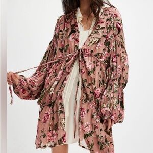 Free people Juliet duster RARE floral with velvet